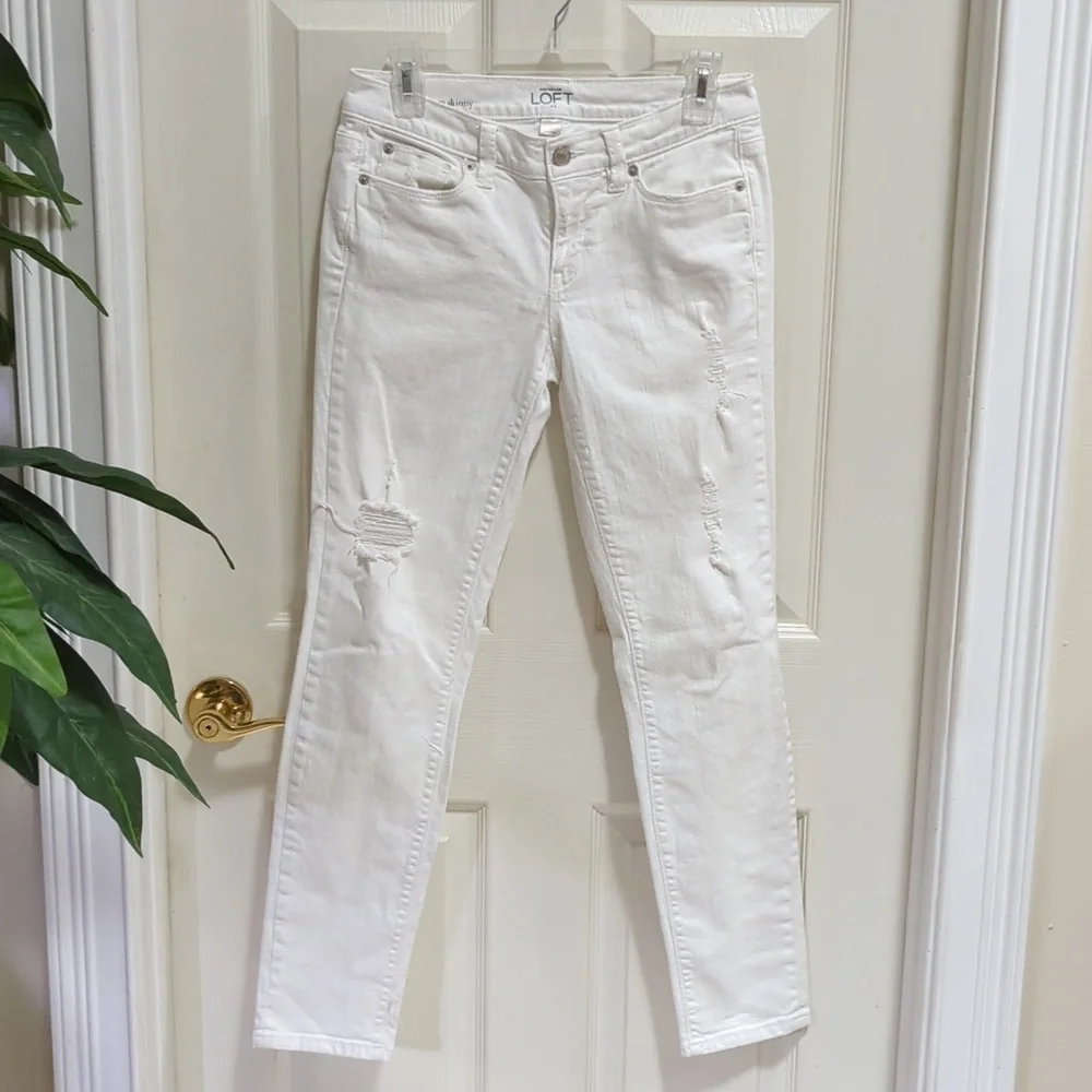 Loft Modern Skinny Women's White Distressed Jeans Size 2